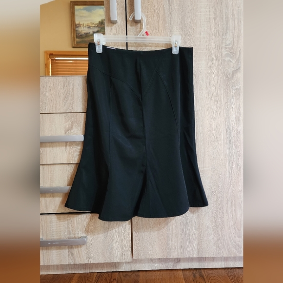 𝒫𝓁𝒶𝒾𝓃 𝓎ℯ𝓉 ℰ𝓁ℯℊ𝒶𝓃𝓉 ℬ𝓁𝒶𝒸𝓀 𝒲𝒶𝓋𝓎 𝒟𝓇ℯ𝓈𝓈 - Picture 2 of 3